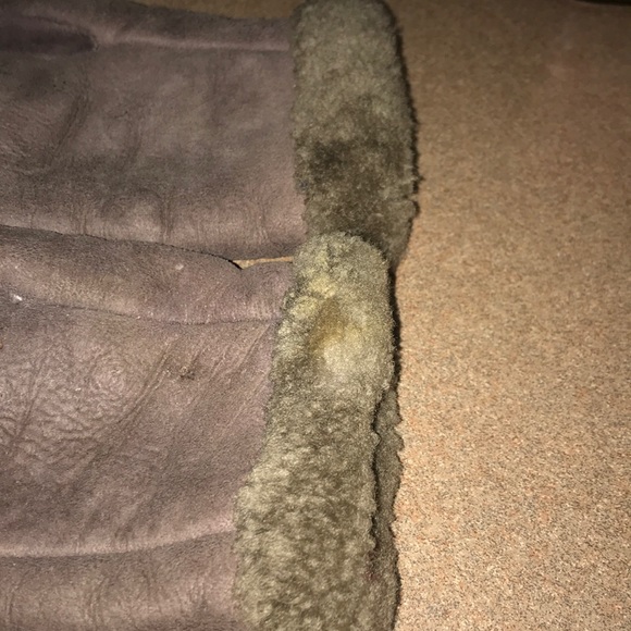 Shearling Mittens - Picture 3 of 5